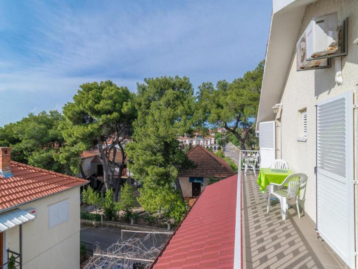 Apartmani Lucia Biograd ビオグラード・ナ・モル エクステリア 写真