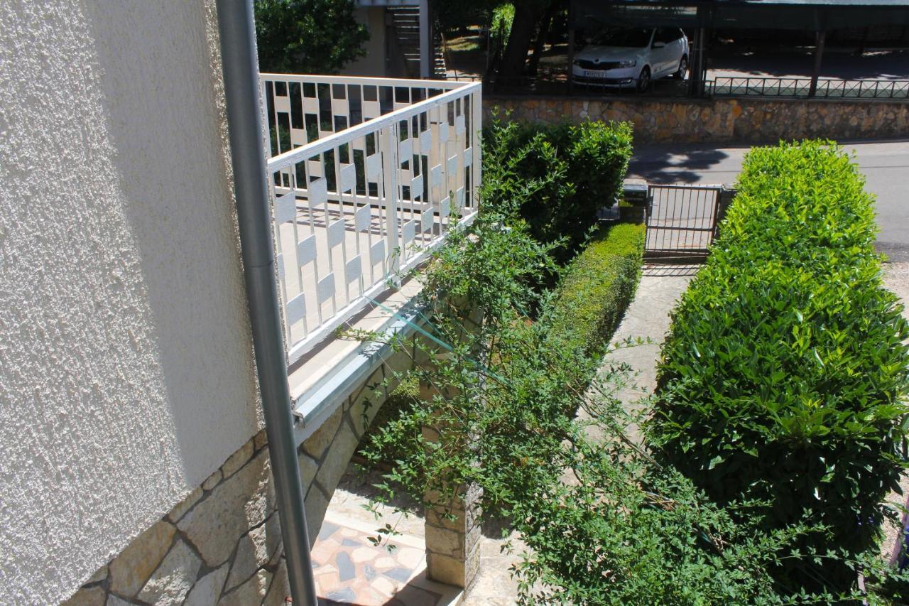 Apartmani Lucia Biograd ビオグラード・ナ・モル エクステリア 写真