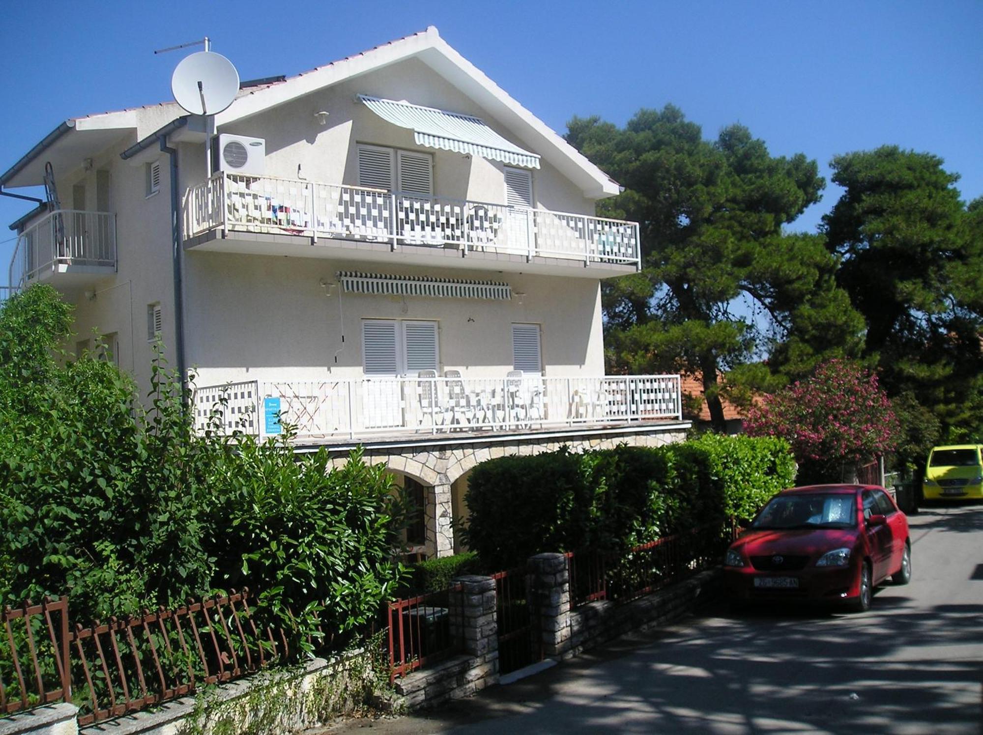Apartmani Lucia Biograd ビオグラード・ナ・モル エクステリア 写真