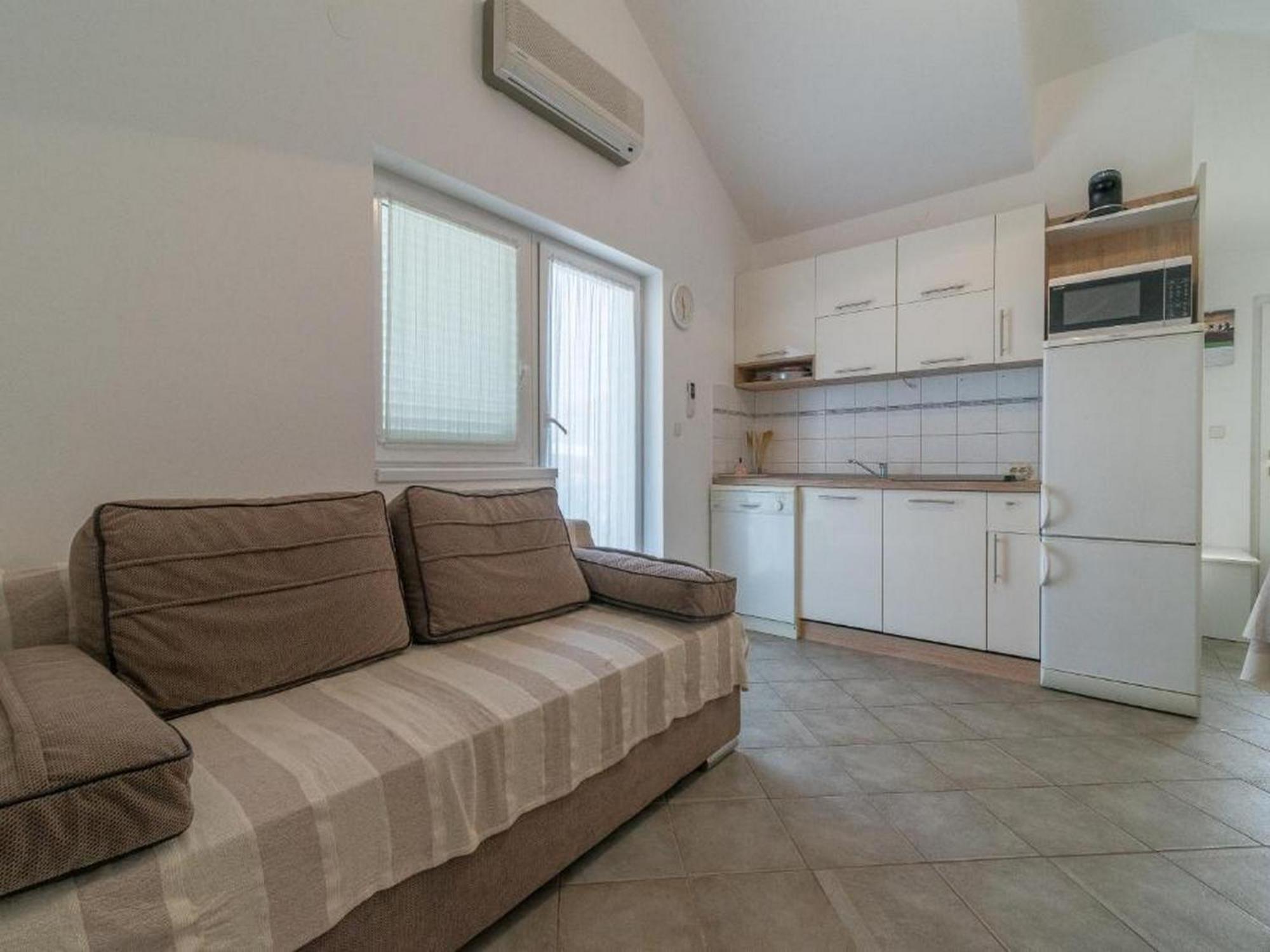 Apartmani Lucia Biograd ビオグラード・ナ・モル 部屋 写真