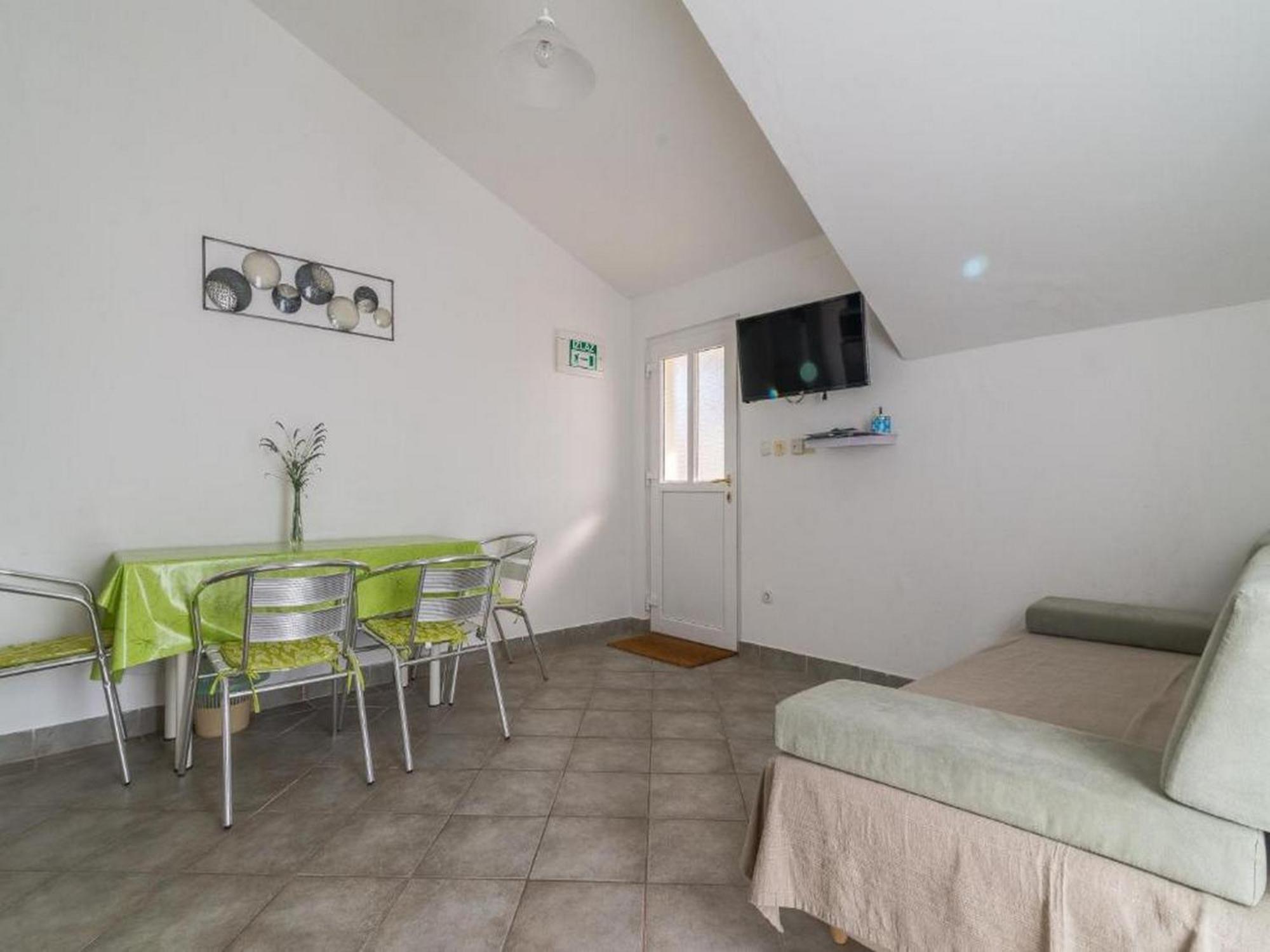 Apartmani Lucia Biograd ビオグラード・ナ・モル 部屋 写真