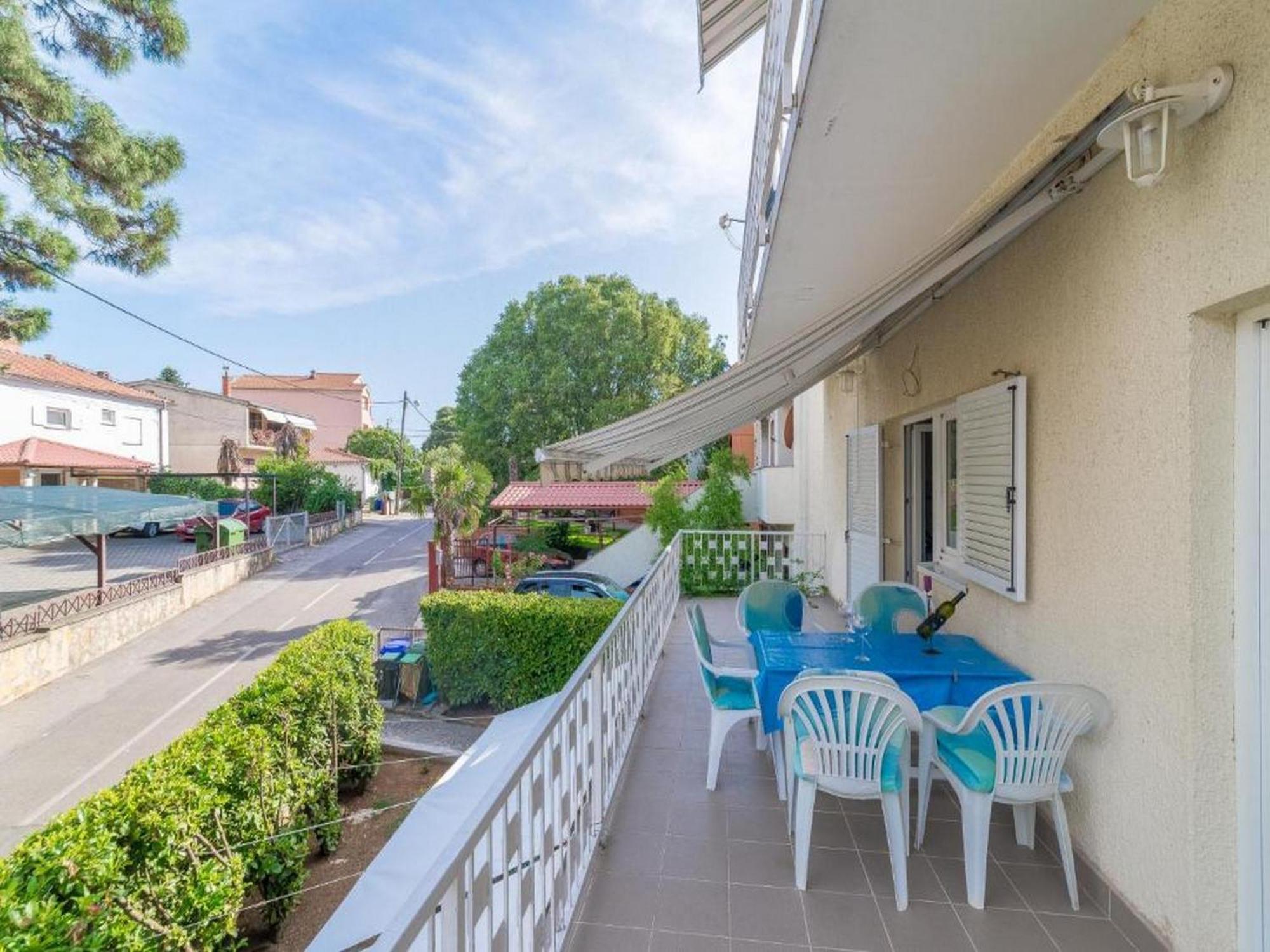Apartmani Lucia Biograd ビオグラード・ナ・モル 部屋 写真